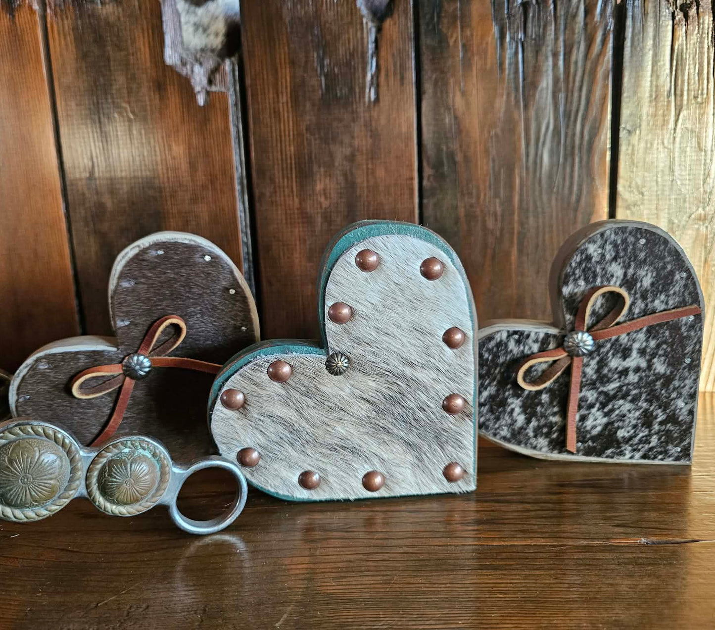 Piper Small Cowhide Heart