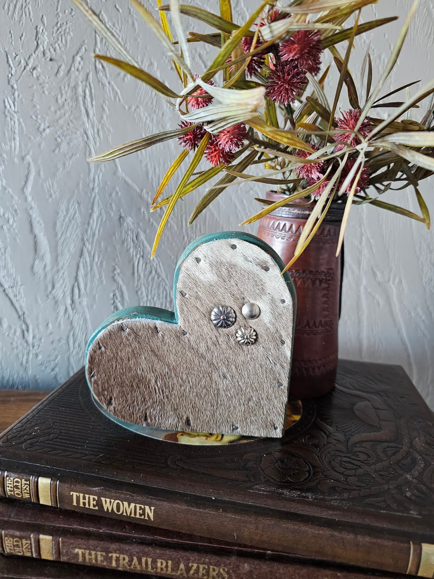 Piper Small Cowhide Heart