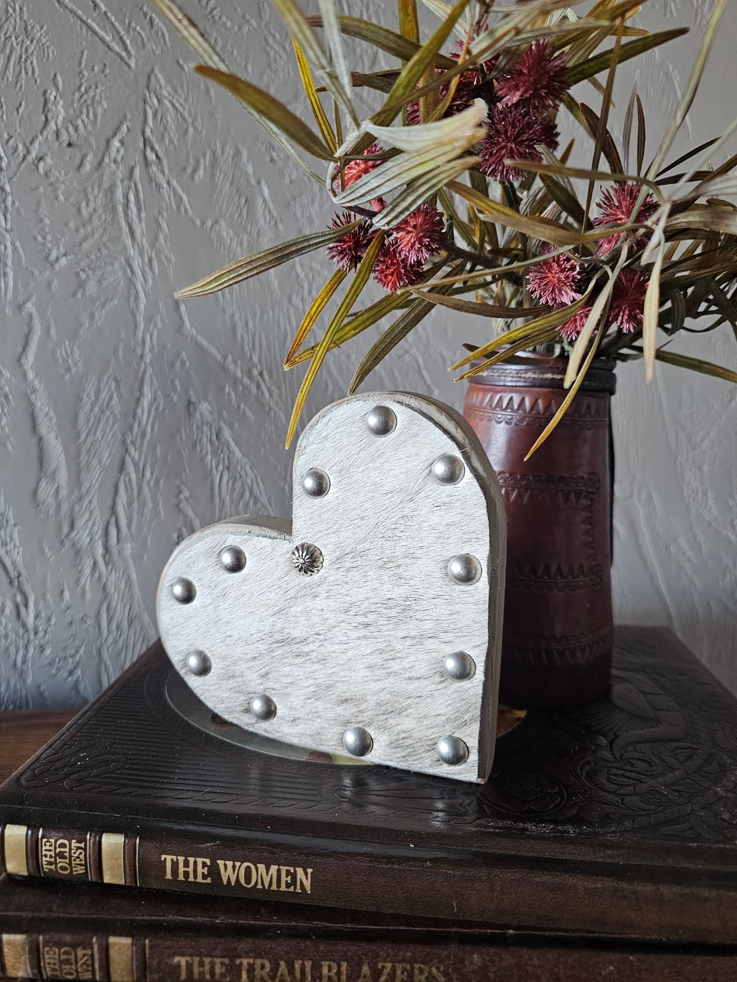 Piper Small Cowhide Heart