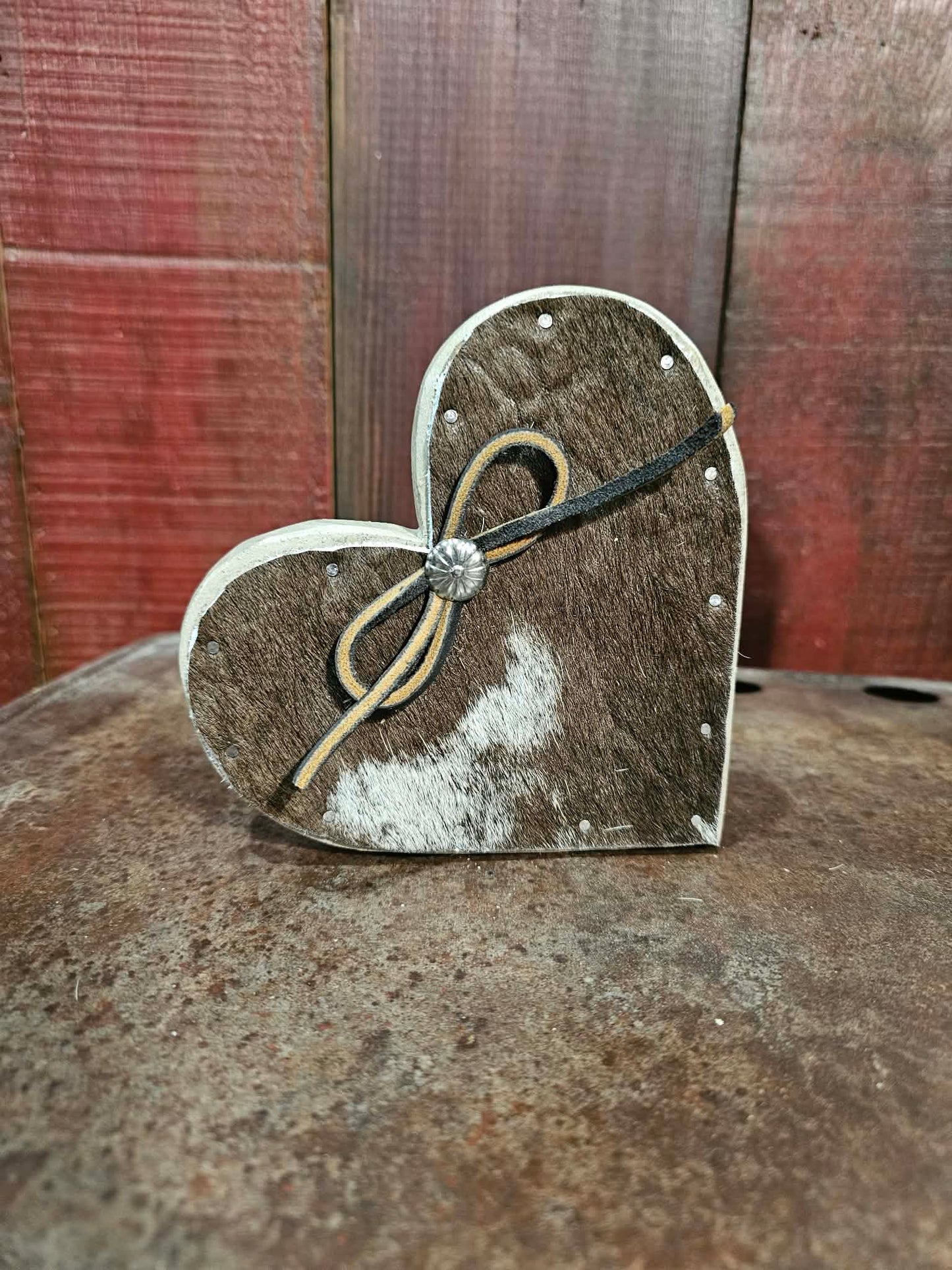 Piper Small Cowhide Heart